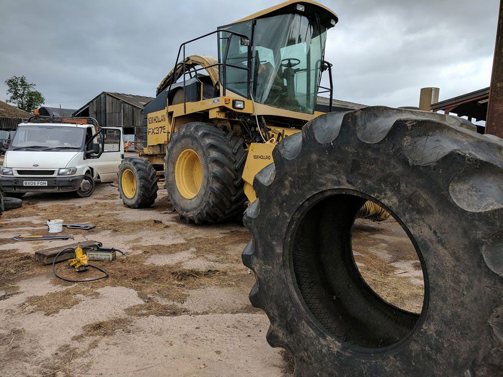 County Tyres Newport Shropshire Ltd Tyre supply and tyre fitting.